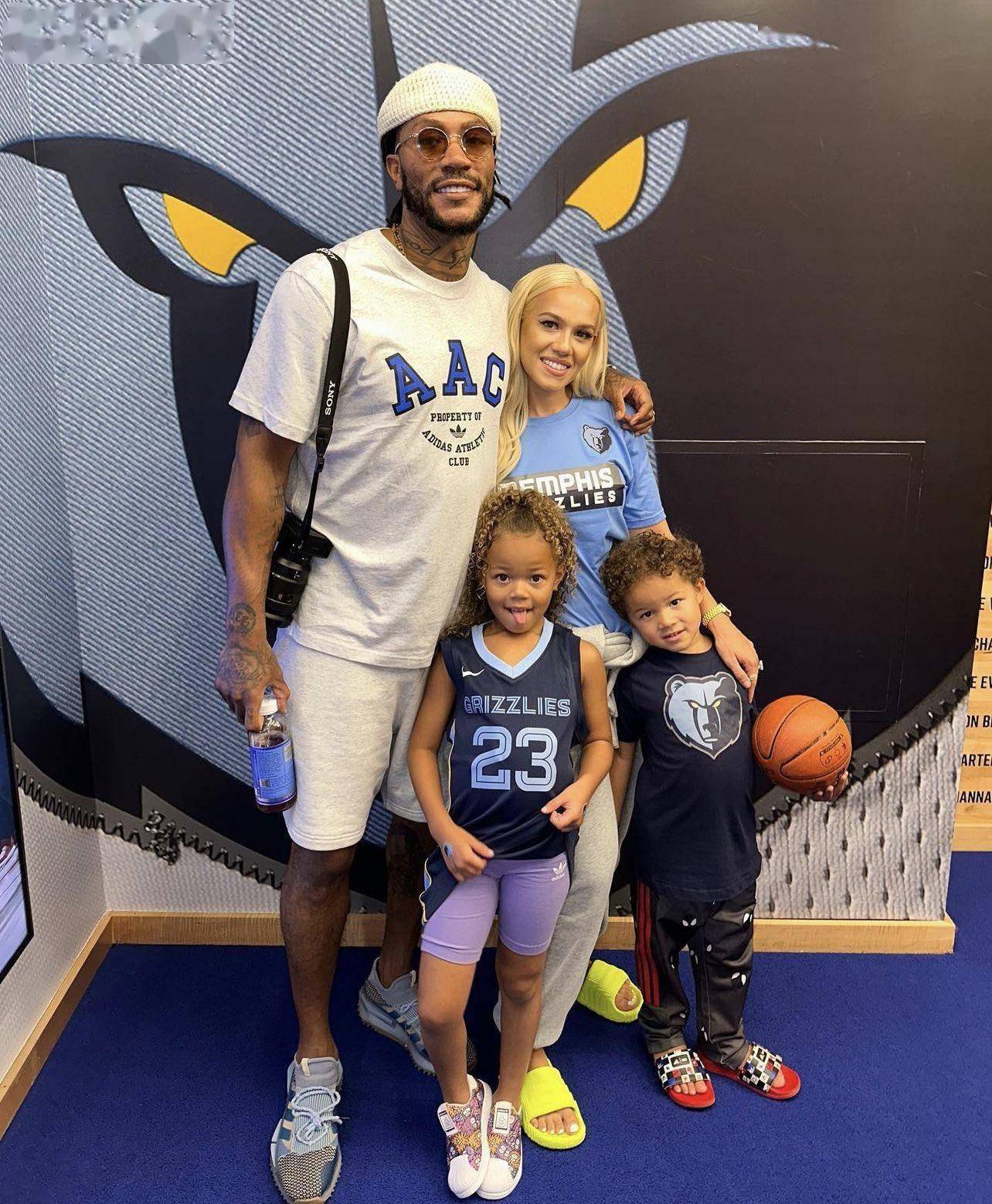 九游体育-清晨突围战来临；孟菲斯灰熊围绕欧超杯内部沟通；气氛紧张；控场能力受关注(被灰熊吃掉6分钟完整版)